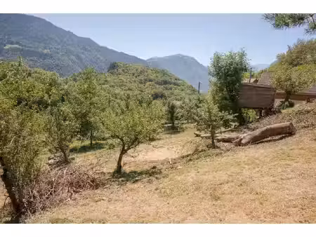hautecour terrain constructible avec vue sur les montagnes