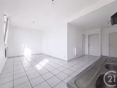 appartement f3 à louer - 3 pièces - 62 m2 - ronchamp - 70 - franche-comte
