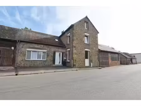 maison en pierre rénovée – 134 m² – 3 chambres – terrain de 1 100 m²