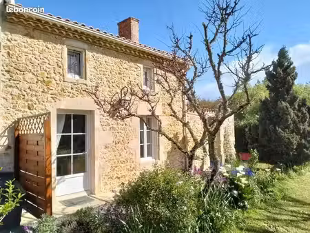 location maison 3 pièces à vendays-montalivet (33930)  800 €