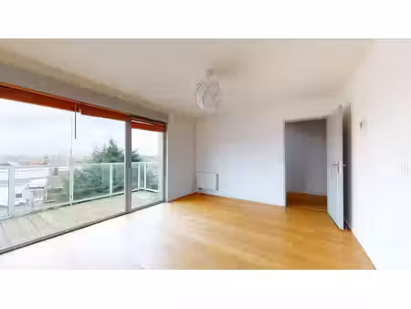 duplex - 2 p - 64 00 m2 - 3