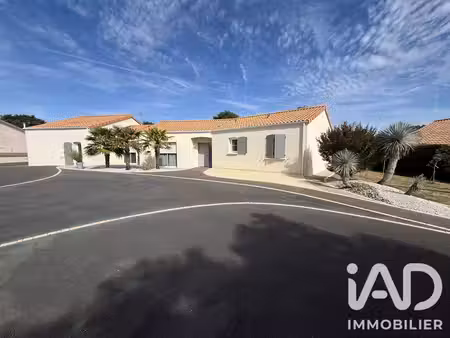 maison à pompaire (79200)