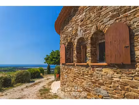 villa en pierres de bormes et sa vue mer époustouflante