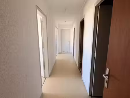 à louer - appartement t3 à auxonne