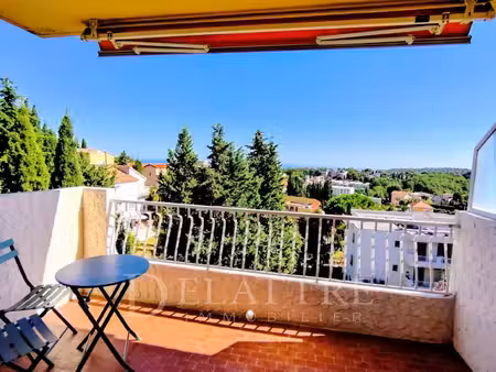 vence-appartement 3 pieces renove apercu mer