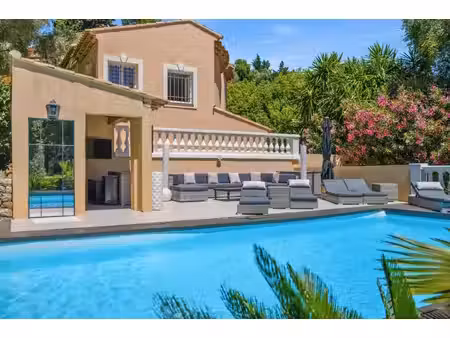 le cannet residentiel - villa 5 pieces avec piscine