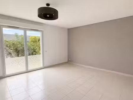 vente maison 4 pièces 75 m² à floirac (33270)  270 000 €