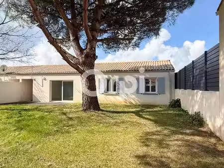 vente maison 4 pièces 92 m² à vergeroux (17300)  273 000 €