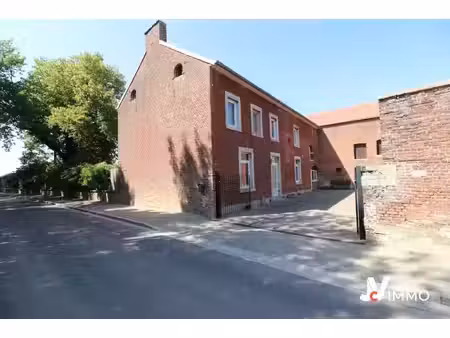 huis te koop in celles met 4 slaapkamers