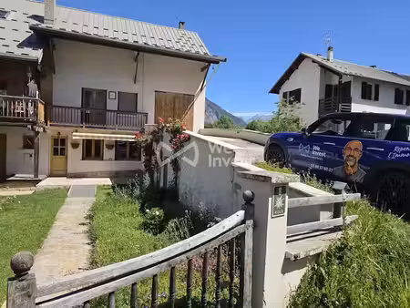 vente maison 5 pièces 86 m² à villar-saint-pancrace (05100)  370 000 €