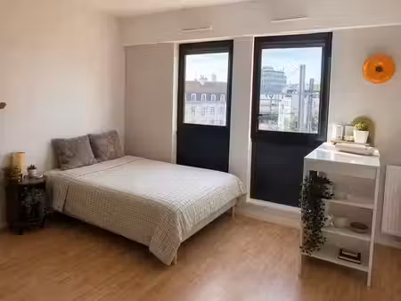 dijon - appartement 1 pièce à louer - 27m2 - 430 € cc - réf: cb-dij-927 - bourse immobiliè