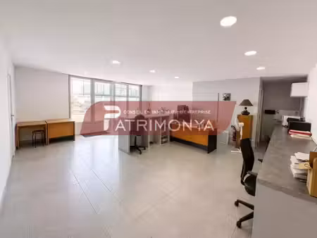 location commerce marseille 10eme 13010 111m²
