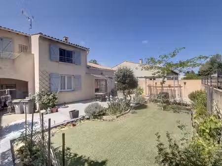 maison familiale très bien entretenue!