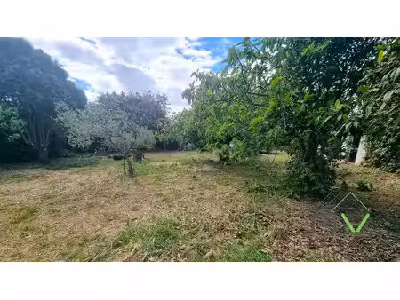 terrain constructible uchaud (30) 468m²