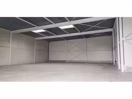 commercieel te koop in awans
