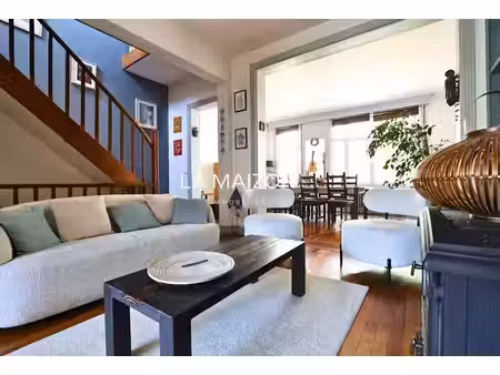 vente maison 7 pièces 160 m² à lille (59000)  556 500 €