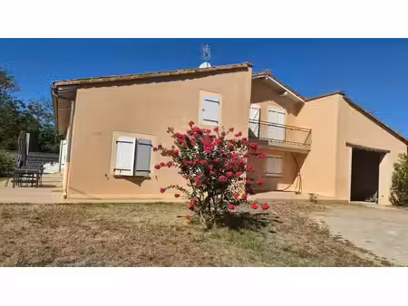 maison/villa climatisée merville - 5 pièce(s) - 126m²