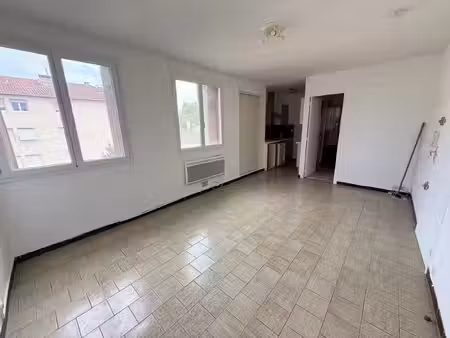 vente appartement 1 pièce 23 m² nîmes (30900)