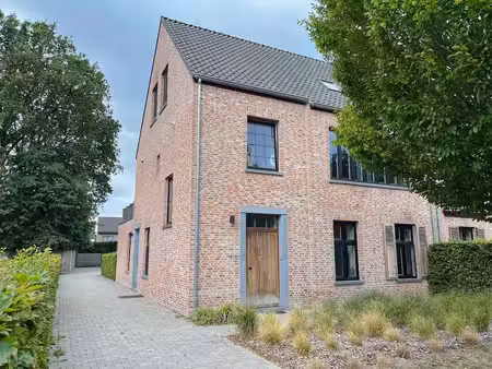 appartement te huur in vosselaar met 3 slaapkamers