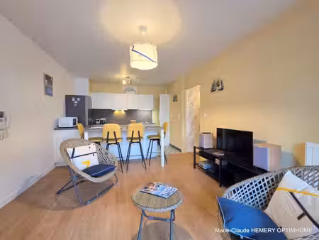 dinard – rue gardiner :appartement entièrement rénové avec terrasse plein ouest et parking