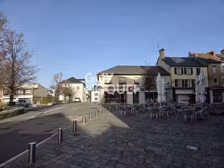 naucelle (aveyron) - 160 m2 de murs commerciaux avec vitrines qui n'attendent que votre ta