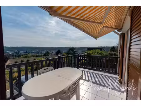 pavillon irréprochable avec vue panoramique exceptionnelle  aux