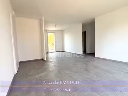 maison neuve plein pied à vendre 4 pièces
