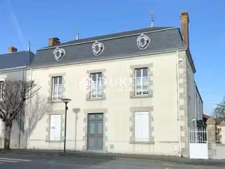 vente maison à saint-fulgent (85250) : à vendre / 258m² saint-fulgent