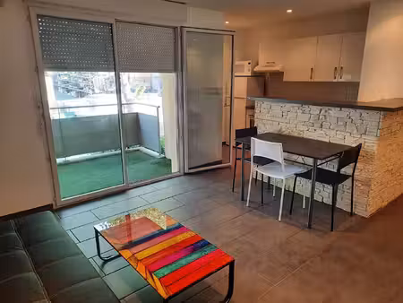 location appartement 2 pièces  40.00m²  castelginest