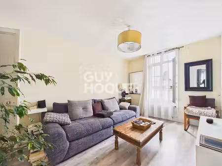 exclusivité guy hoquet : charmante maison 3 chambres à saint-aubin-lès-elbeuf à 95 000 