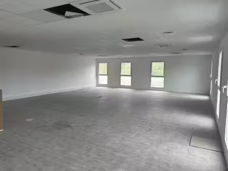 vente bureaux saint jean de luz 64500 135m²