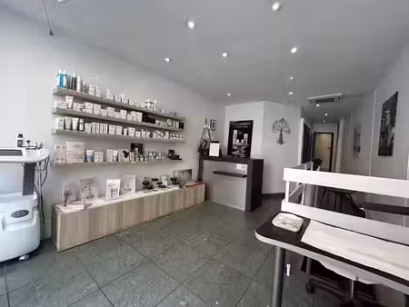 vente locaux professionnels 70 m² à orleans (45000)  114 000 €