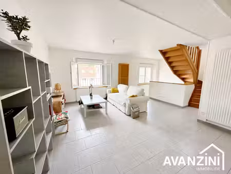 maison de ville f3 à quincy voisins