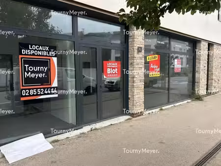 location bureaux 99m²