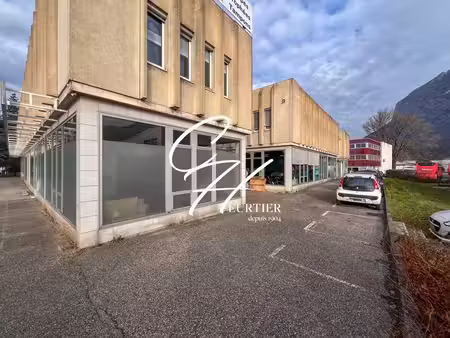 vente local commercial 5 pièces 192m2 saint-martin-le-vinoux 38950 - 235000 € - surface pr