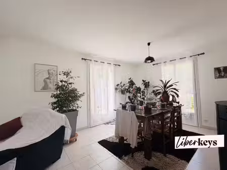 ? la roche-sur-yon – pavillon 124 m² avec logement indépendant – un bien à fort potentiel