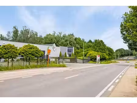 commercieel te huur in webbekom