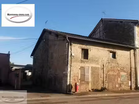 vente maison 5 pièces 96 m² à pont-de-vaux (01190)  99 000 €