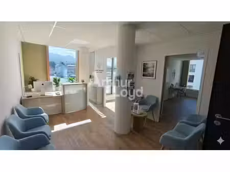 location bureaux chambéry 73000 83m²