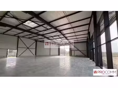 location commerce mainvilliers 28300 313m²