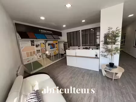 vente entrepôt chateaudun 28200 575m²
