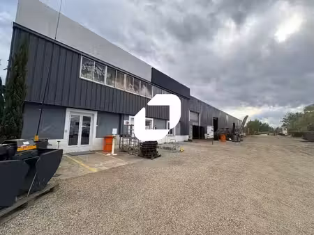 vente local d’activités latresne 33360 340m² à 1120m²