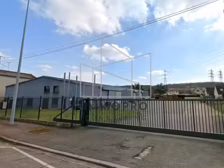 vente local d’activités porcheville 78440 1512m²