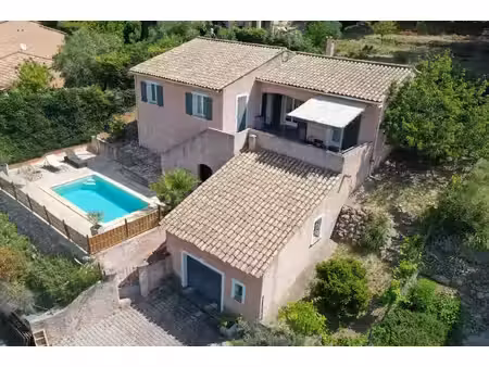 83300 faites l'acquisition de cette charmante maison individue