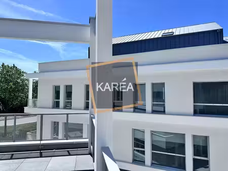 vente bureaux serris 77700 243m²