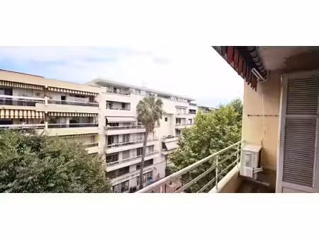location appartement 3 pièces 62m² antibes 06160