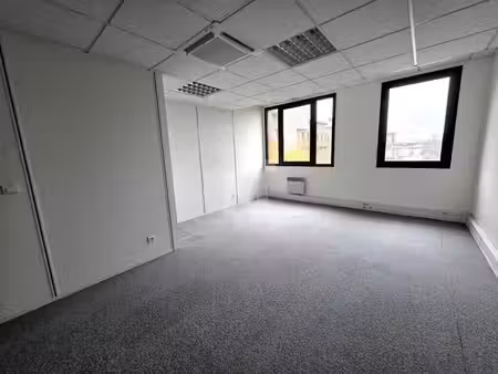 vente bureaux évry-courcouronnes 91080 237m²