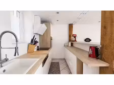 vente maison 5 pièces 102.63 m² à les martres-de-veyre (63730)  149 000 €