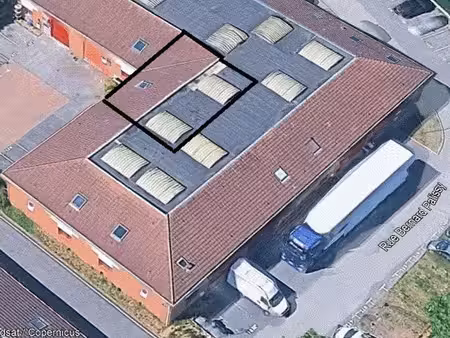 vente local d’activités 180m²