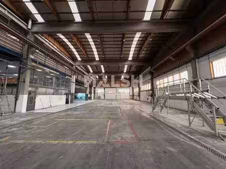 vente local d’activités 2848m² à 3750m²